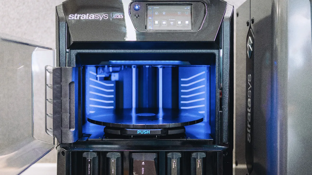 Stratasys J35 Pro multi-material PolyJet 3D printer in Mikropakk’s new research and development workshop